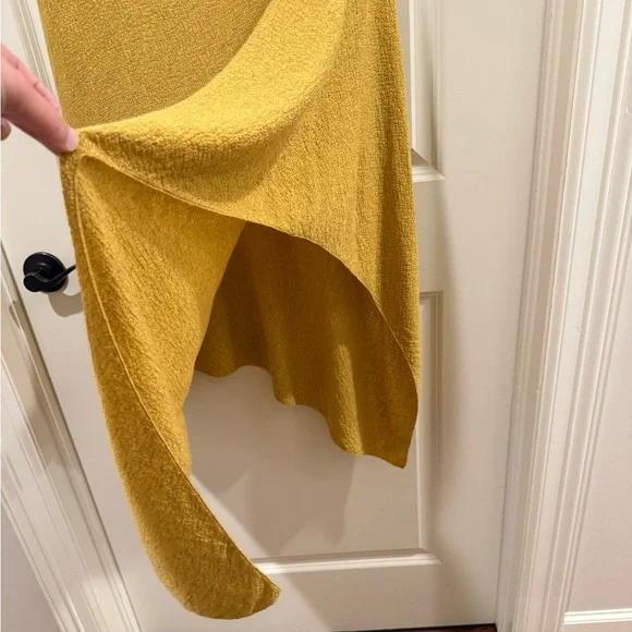 Eileen Fisher Italian Yarn Wool Asymmetric Poncho Lightweight Yellow One Size - Picture 5 of 9